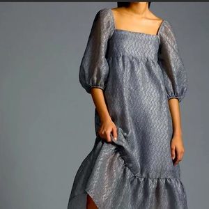 Anthropologie puffed sleeve textured pull-on midi dress size M silver/gray